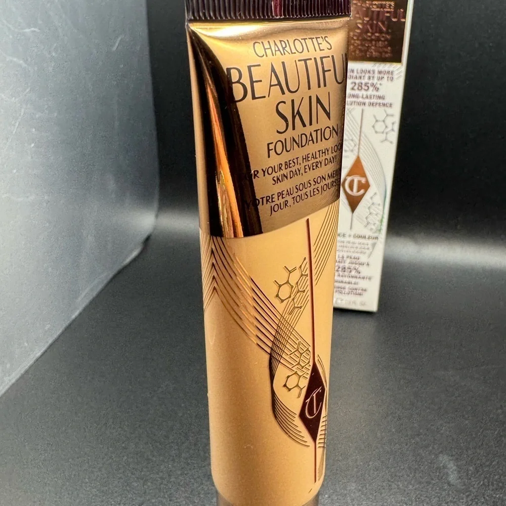 Charlotte Tilbury pollution looking